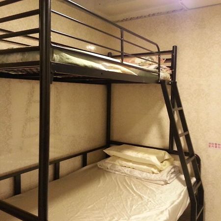 Apple Inn - Mongkok Гонконг Номер фото